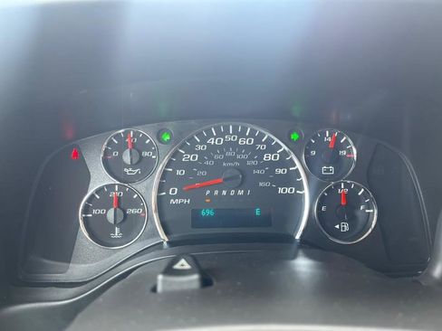 Used 2017 Chevrolet Express 2500 LS image 20