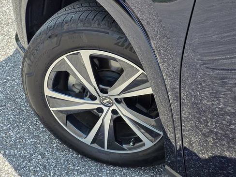 Used 2025 Lexus RX 350 Premium w/ Accessory Package (Z1) FWD image 33