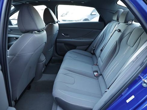 New 2026 Hyundai Elantra SEL Sport image 9