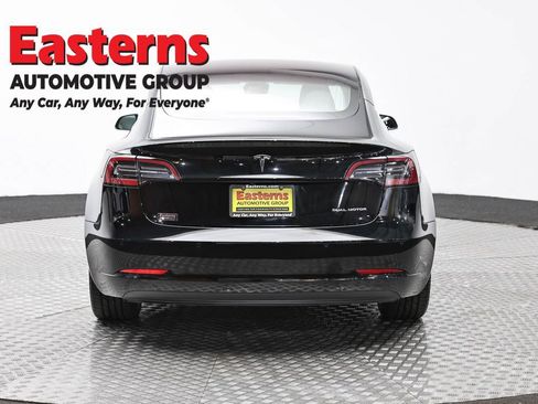 Used 2018 Tesla Model 3 Long Range image 6