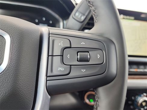 New 2026 GMC Sierra 1500 Elevation image 24