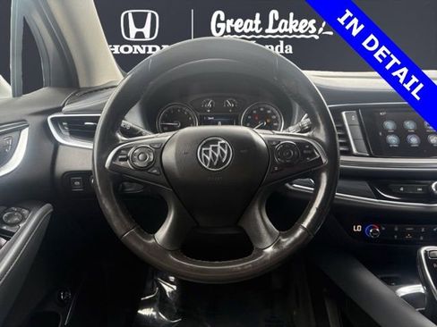 Used 2019 Buick Enclave Essence FWD image 12