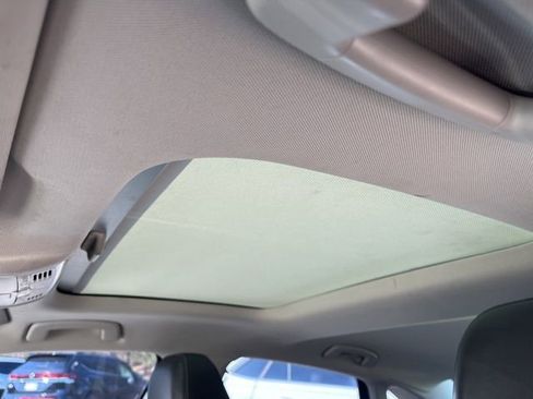 Used 2019 Volkswagen Jetta image 9