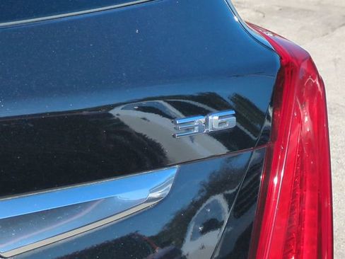 Used 2017 Cadillac XT5 Luxury w/ Driver Awareness Package image 13