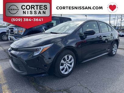 Used 2025 Toyota Corolla LE