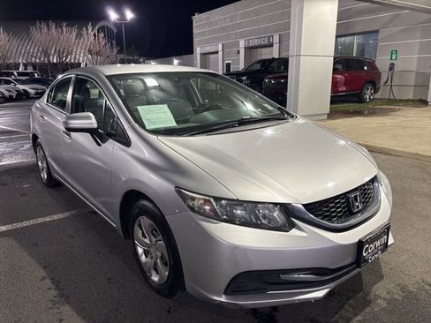 Used 2014 Honda Civic LX image 4