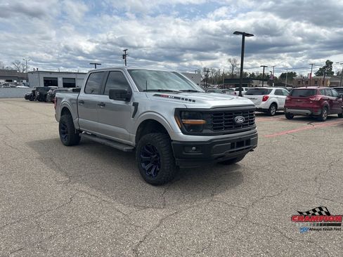 Used 2024 Ford F150 STX w/ Equipment Group 201A FX4 AWD/4WD image 7
