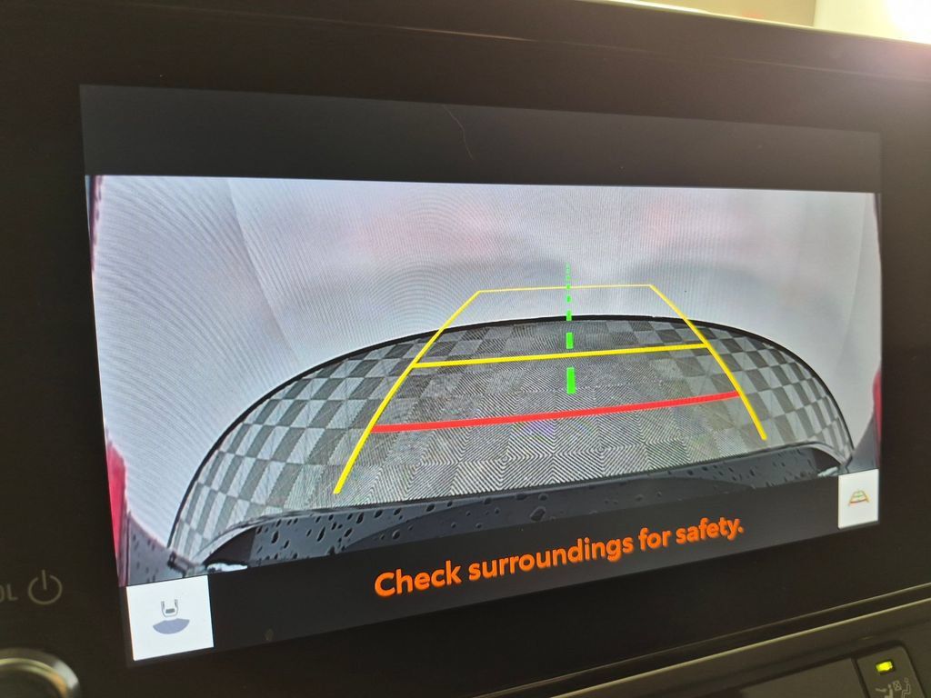 Used 2026 Toyota Camry SE FWD image 18