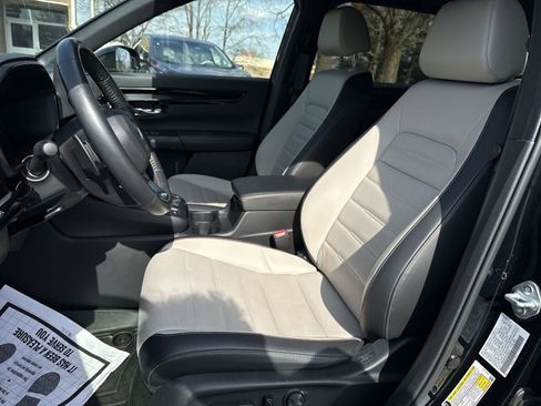 Used 2023 Honda CR-V Sport Touring image 13