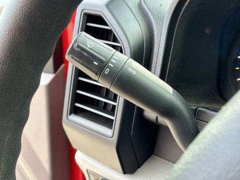 Used 2015 Ford F150 XL w/ Equipment Group 101A Mid image 25