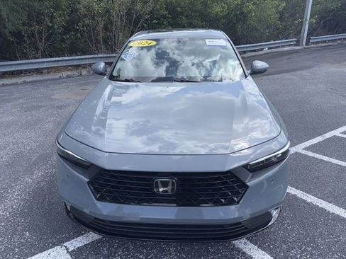 Used 2024 Honda Accord Touring image 2
