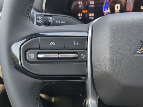 New 2025 Chevrolet Colorado LT image 25