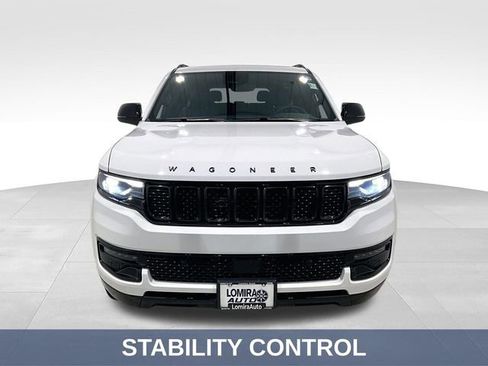 Used 2024 Jeep Wagoneer Series II AWD/4WD image 3