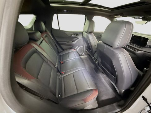 Used 2025 Chevrolet Equinox RS w/ Safety and Technology Package image 21