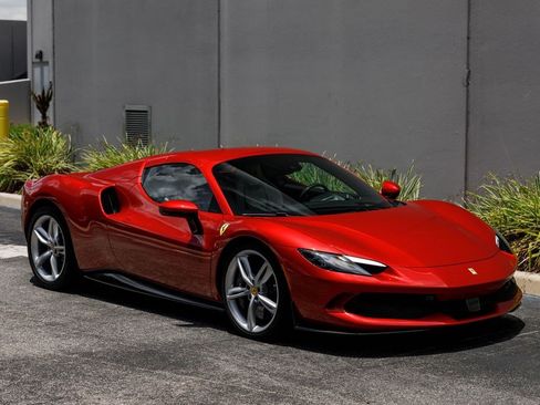 Used 2023 Ferrari 296 GTS RWD image 7