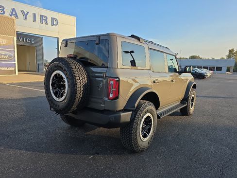 New 2025 Ford Bronco Outer Banks w/ Sasquatch Package image 8