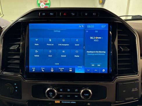 Used 2022 Ford F350 Platinum w/ FX4 Off-Road Package image 27