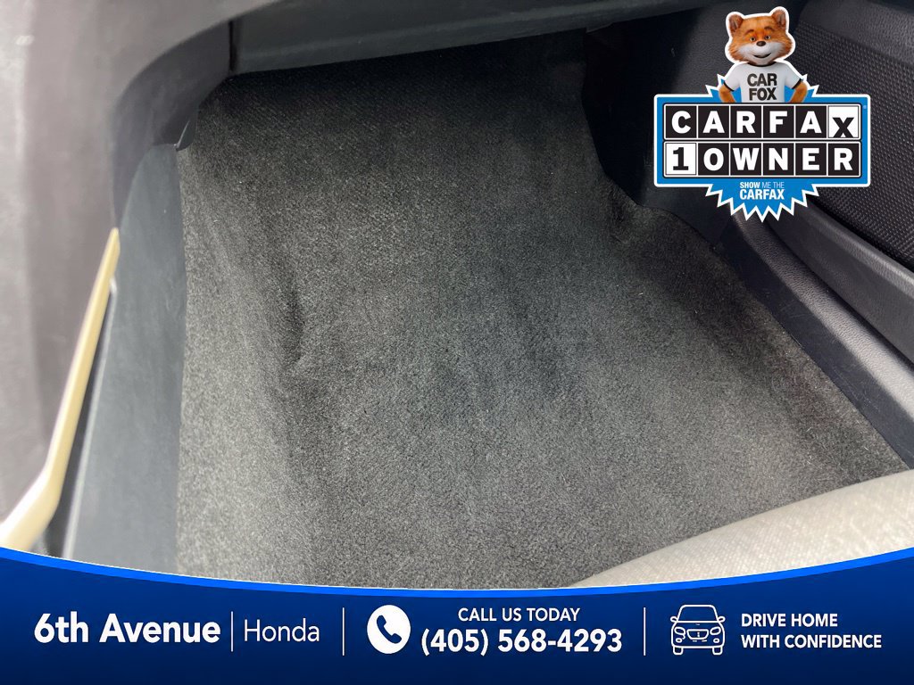 Used 2025 Toyota Camry LE FWD image 33