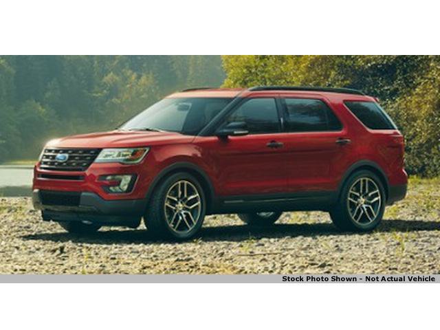Used 2016 Ford Explorer XLT AWD/4WD image 1