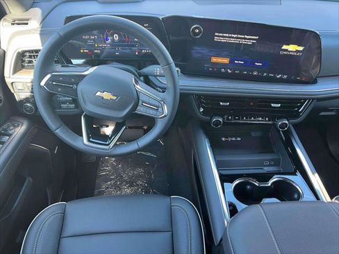 New 2026 Chevrolet Suburban Premier w/ Sun And Tow Package image 7