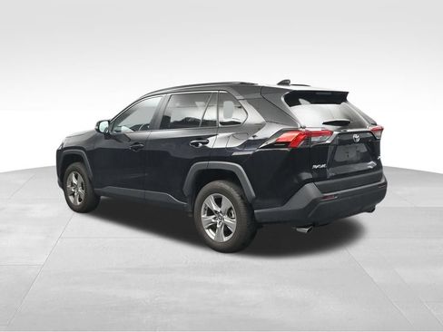 Used 2025 Toyota RAV4 XLE FWD image 3