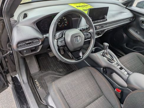 Used 2024 Honda HR-V Sport image 13