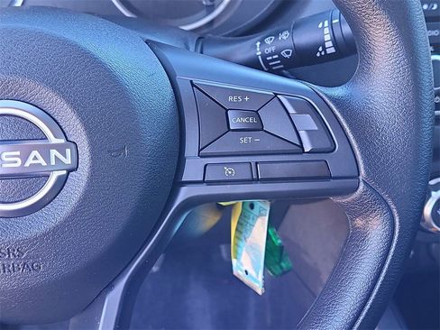 Used 2025 Nissan Versa S w/ Trunk Package image 20