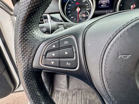 Used 2019 Mercedes-Benz GLS 550 GLS 550 image 22