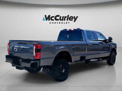Used 2025 Ford F350 Lariat w/ Black Appearance Package AWD/4WD image 7