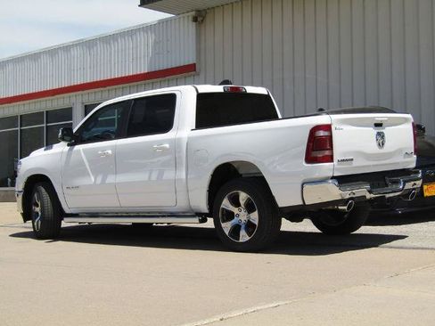 Used 2023 RAM 1500 Laramie AWD/4WD image 10