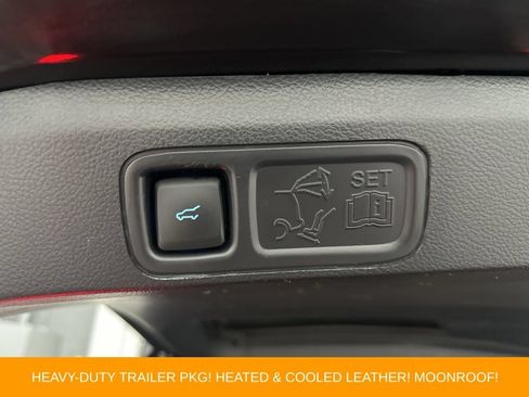 Used 2023 Ford Expedition Max Limited AWD/4WD image 36
