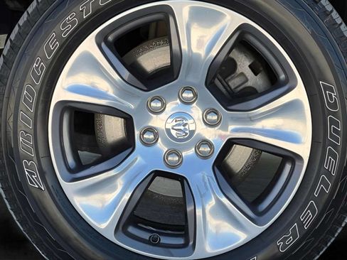 Used 2020 RAM 1500 Laramie AWD/4WD image 39