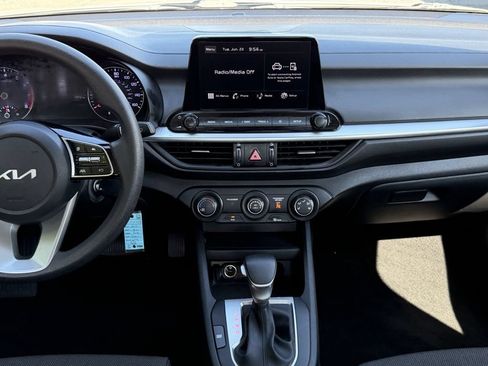 Certified 2023 Kia Forte LXS FWD image 14