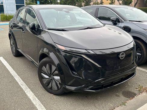 Certified 2023 Nissan Ariya FWD image 2