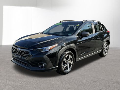 Used 2025 Subaru Crosstrek 2.5i Premium AWD/4WD image 17