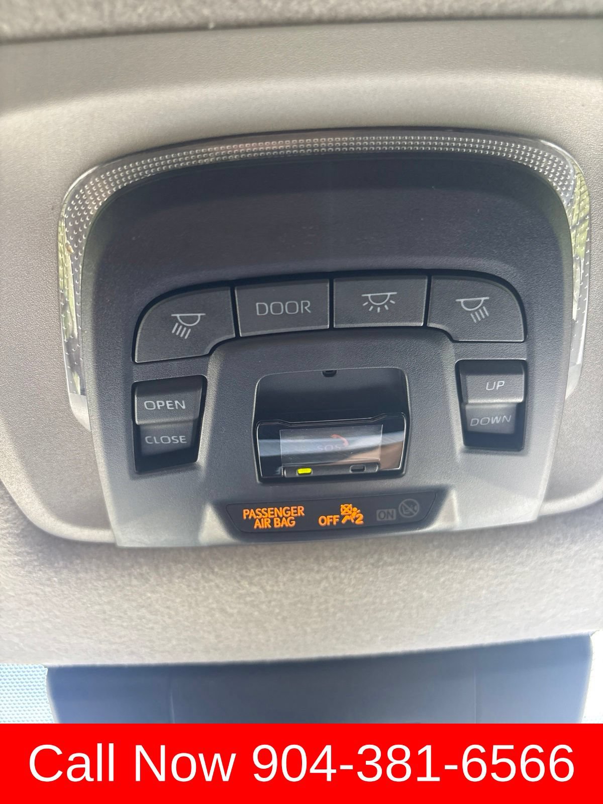 Used 2024 Toyota Corolla Cross LE w/ Moonroof Package FWD image 38