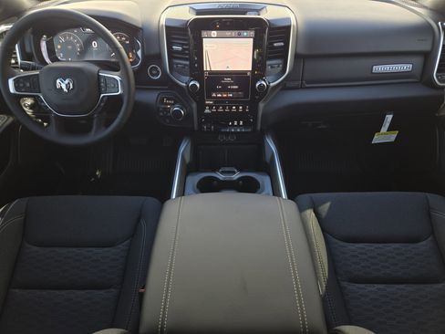 New 2026 RAM 1500 Big Horn AWD/4WD image 20