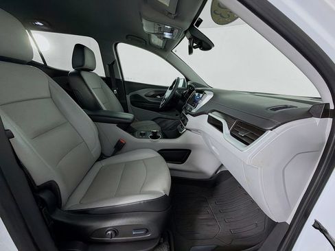 Used 2023 GMC Terrain SLT w/ LPO, Floor Liner Package FWD image 30