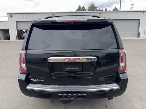 Used 2016 GMC Yukon Denali w/ Open Road Package image 7