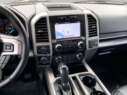 Used 2019 Ford F150 Lariat w/ Equipment Group 502A Luxury RWD image 7