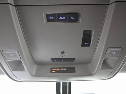 Used 2017 Chevrolet Silverado 1500 LT w/ All Star Edition image 32