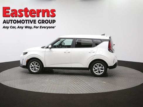 Used 2023 Kia Soul LX w/ Option Group 015 FWD image 62