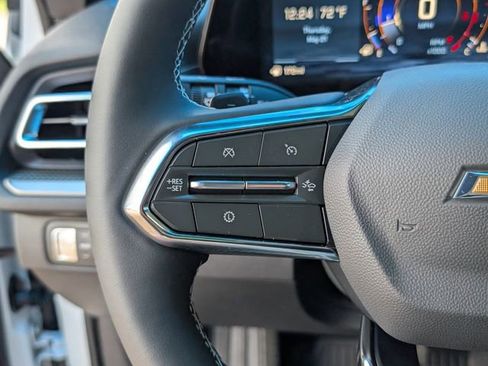 New 2026 Chevrolet Traverse LT w/ Driver Confidence Package FWD image 17