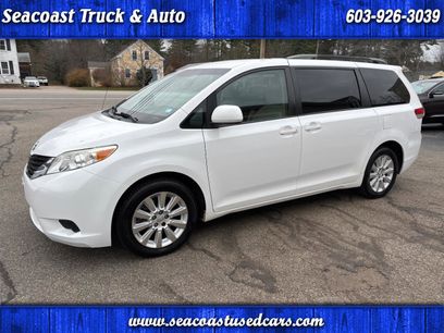 Used 2014 Toyota Sienna LE
