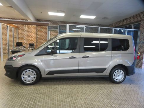 Used 2016 Ford Transit Connect XL image 62