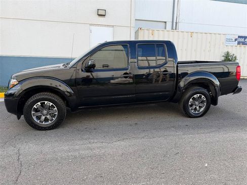 Used 2018 Nissan Frontier PRO-4X AWD/4WD image 7