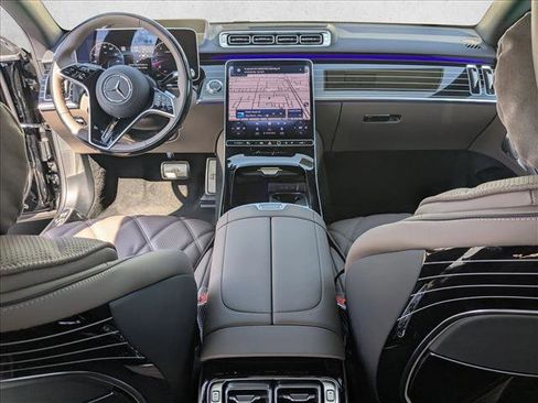 New 2026 Mercedes-Benz Maybach S 580 4MATIC image 13