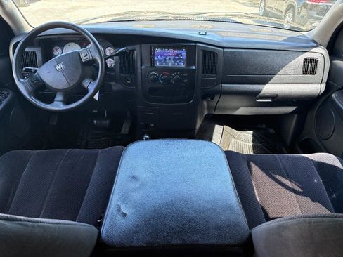 Used 2005 Dodge Ram 2500 Truck SLT image 11