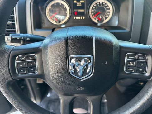 Used 2018 RAM 1500 Express w/ Black Ram 1500 Express Group image 22