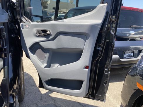 Used 2019 Ford Transit 150 130 Low Roof RWD image 25